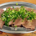 Kushikatsu Tanaka - 牛タンねぎ塩焼き