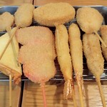 Kushikatsu Tanaka - たらこ、豚しそ、山芋、サーモン、はんぺん、紅しょうが、エビ、豚ヒレ