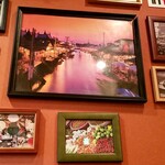 タイ料理ジャンピー - かべ