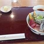 梅鈴 - ランチ  海鮮丼