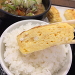 わ楽 - 厚焼き玉子  オンザライス  