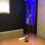 プライベート個室×旬菜居酒屋　魚々ろ - 店内（座席より右まわり）➡︎