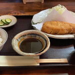 美はる - ロース味噌かつ定食