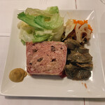 ル・マルカッサン - お肉のテリーヌとスナギモのコンフィ