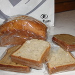 【東京出張のおみやげ】　大好きなバナナブレッドを大人買い！