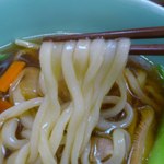 うどん処 杉 - 【2012年10月】野菜あんかけ（麺：通常）の麺のアップ。