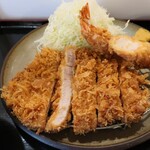 Nidaime Tonkatsu Eisen - ロースかつ花(150g)