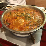 韓国料理 豚とんびょうし - カムジャタン