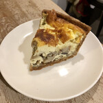 カタネベーカリー - キッシュ