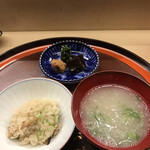 赤坂 菊乃井 - 昼懐石１３３１０円。御飯変更１２１０円。松茸御飯。松茸食べたーという満足感が湧き出る御飯です（╹◡╹）（╹◡╹）