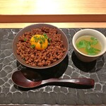 とり茶太郎 - そぼろ丼 + 鳥スープ