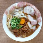 Ouja - 中華蕎麦肉玉子入り(小)・ローストポーク＆燻製吊るし焼きチャーシュー増し