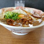 王者-23 - 中華蕎麦肉玉子入り(小)・ローストポーク＆燻製吊るし焼きチャーシュー増し