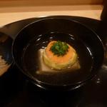 日本料理　百屋 - 胡麻豆腐、舞茸しんじょう載せ