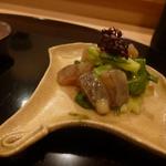 日本料理　百屋 - 八寸（こんにゃくとわけぎのヌタ和え）アップ