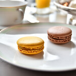 Laduree Salon de the - 【栗尽くし Afternoon Tea ”Marron"＋栗と洋梨のミニパルフェ】ショコラ＆和栗マカロン