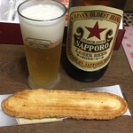 春華堂 - うなぎパイはチンカチンカの冷やっこい赤星にあうように作られてます。
            
            
            
            いや
            
            
            
            
            赤星がうなぎパイにあうように作られてるのか？
            
            
            
            
            