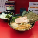 横浜ラーメン 相馬家 - 特製ラーメン