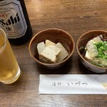 海鮮いづつ - ビールと小鉢