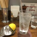 創作麺工房 鳴龍 - 生レモンサワー