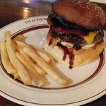 オールドニューダイナー - テリヤキベーコンチーズバーガー