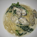 牡蠣＆ホウレン草のパスタ