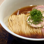 入鹿TOKYO 六本木 - 醤油らぁ麺 920円