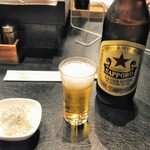 酒処みゆき - 瓶ビール　サッポロラガービール赤星です