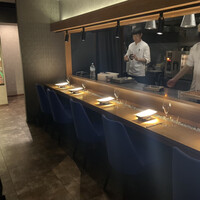 隼 - 店内