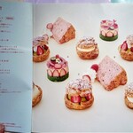 トライアングルカフェ - ｹｰｷも美味しそう♡