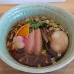 Raxamenkamonohairo - 醤油鴨らぁ麺