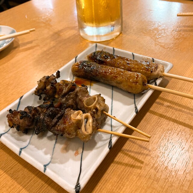 ひげの平山 住吉 もつ焼き 食べログ