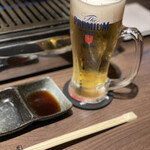 黒毛和牛焼肉 白か黒 - 