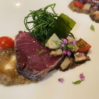 ラ・ボンヌターブル - 