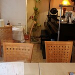 Pizzeria Roro - 店内の様子②。