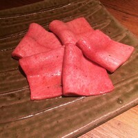 和牛とタン 焼肉 とみ 新橋本店 - 大富豪たん
