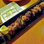 イルクオーレ ピアットスズキ - ランプ肉の串焼き