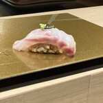 梅田 鮨 よこ田 - フエフキ鯛