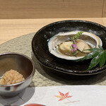 梅田 鮨 よこ田 - 鮑