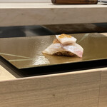 梅田 鮨 よこ田 - ヒラメ