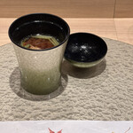 梅田 鮨 よこ田 - 赤出し