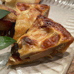 きんぼし - 一品料理の3点盛り（コース内）評価＝◎：モッツァレラチーズとポルチーニのキッシュ