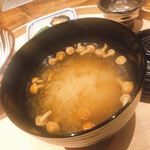 温石 - 半天然ナメコと豆腐のお味噌汁