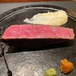 炭焼きステーキとワインobiobi - 佐賀牛の炭火焼きステーキ　上赤身200g