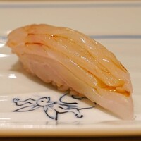 鮨まつもと - 石鯛　柚子の香りで