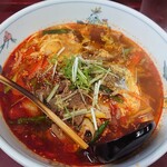 韓韓麺 - カルビ麺935円