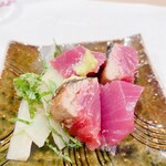 うを徳 - 舞鶴産鰹の炭火焼き