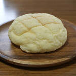 Panto Kouboto Hakkouto - ・パンと酵母と発酵と のメロンパン 259円/税込