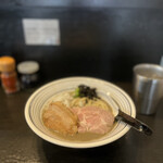 陽はまたのぼる - 濃厚そば