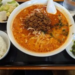 唐園 - 担々麺　780円